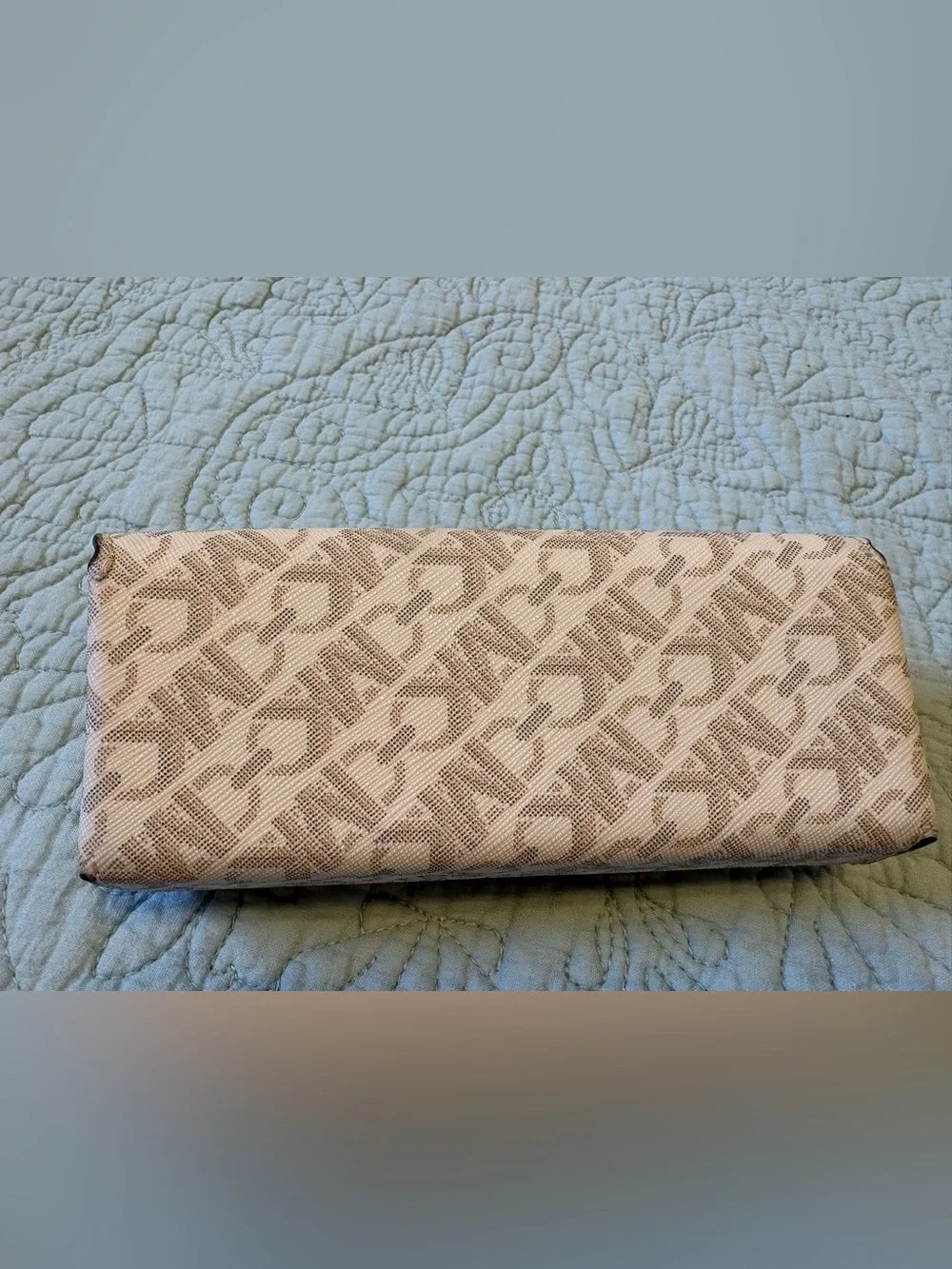 Michael Michael Kors Beige MK Logo Zip Wallet and Eyeglass case